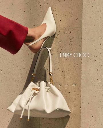 JIMMY CHOO、モデル兼起業家のDevon Lee Carlsonを起