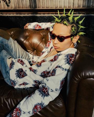 ROYAL FLASHが exclusive item 「TALKING ABOUT THE A