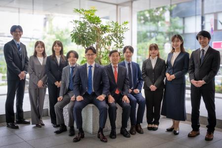 急拡大するドローン市場の法務ニーズに対応　行政書士