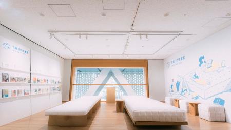 大規模な台湾近代美術を紹介する展覧会に協賛。展示室