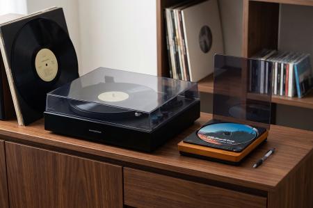 音を手に取る贅沢を、大切な空間に。セレクトショップ