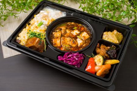 「録食」で再現したシェフの料理を、会議・接待・イベ