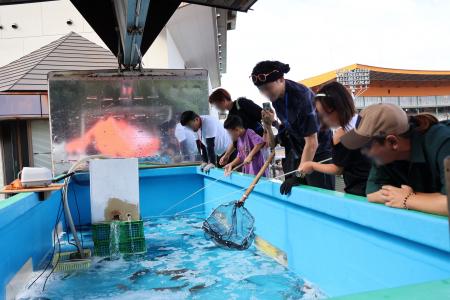 180名がタイ・ヒラメ・シマアジの釣りを体験！山utf-8