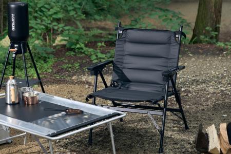 WAQの新作チェア「Reclining Mid Chair」本日12時発売
