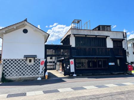 諏訪酒造、7期連続赤字から営業・経常黒字へ転換