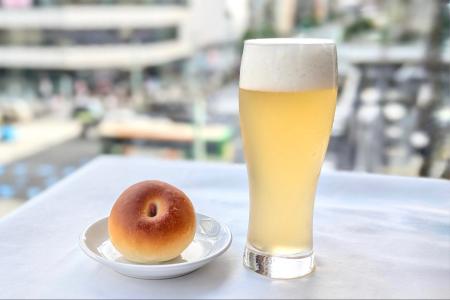発売1ヶ月で350杯突破、木村屋の「桜あんぱんビール」