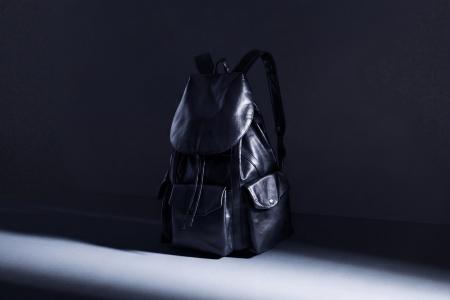 A LEATHER 完売バッグを伊勢丹ポップアップにて再販、