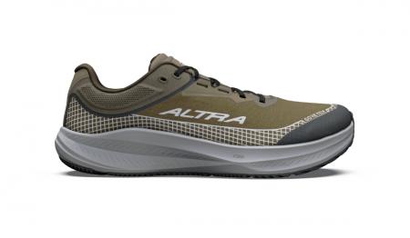 GORE-TEX(R) × Vibram(R)。あらゆる天候に対応するロ