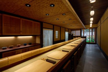 1945年創業の茶問屋「清水一芳園」、京都・五条に10席
