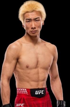 UFCファイター・鶴屋怜選手が熊本へ　NPO法人ピースプ