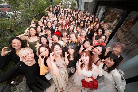 “くせ毛活かし”のパイオニアヘアケアブランド「Curly 