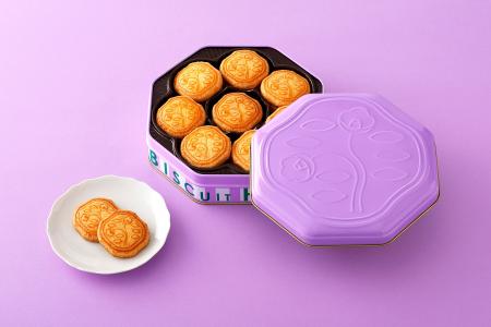 「花椿ビスケット」から気品あふれるペールパープルの