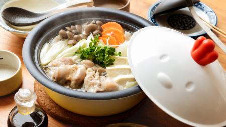 鍋料理の人気食材が、かわいい卓上鍋に！？ニワトリ・
