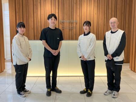 【デクセリアルズ】社員のデザインから誕生したutf-8