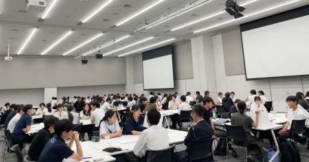 全国35都道府県から高校生・教員ら約160名が長崎に集 全国35都道府県から高校生・教員ら約160名が長崎に集