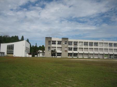 【三重県伊賀市】旧丸柱小学校の新たな活用アイデアを 【三重県伊賀市】旧丸柱小学校の新たな活用アイデアを