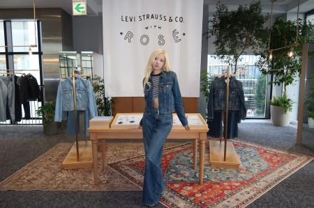 Levi’s(R)︎ とROSEが 、“The Original Girl”を投影し