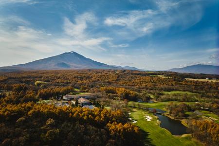 北軽井沢の紅葉・天然温泉・美食を満喫する秋の宿泊プ 北軽井沢の紅葉・天然温泉・美食を満喫する秋の宿泊プ