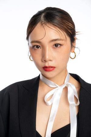 【東京再演】元宝塚歌劇団 月組・千海華蘭、芸能活動2