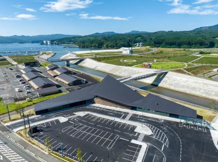 「道の駅さんさん南三陸」が開駅4周年!10月1日から記 「道の駅さんさん南三陸」が開駅4周年!10月1日から記