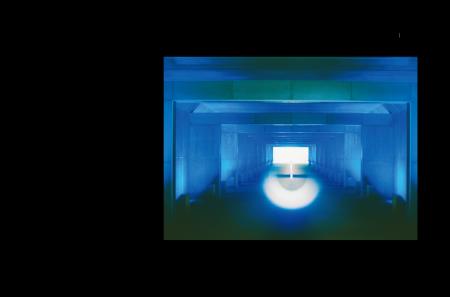 船場、写真展「空間の解放展」を東京・表参道のスパイ 船場、写真展「空間の解放展」を東京・表参道のスパイ