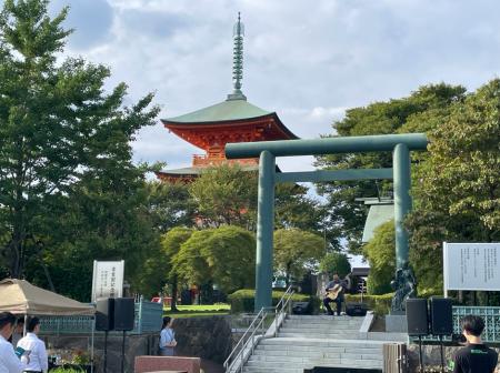 音楽聴衆は青葉園に眠る故人 約７万5,000名「御霊に捧