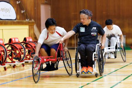 【新講師が初めての出前授業】出身地・大阪でパラ陸上 【新講師が初めての出前授業】出身地・大阪でパラ陸上