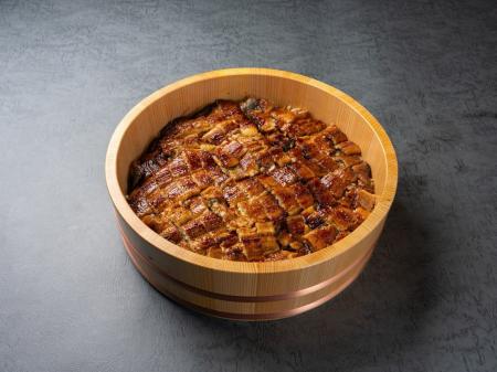 関西風の“地焼き鰻”を六本木で。『日本橋 躻 六本木店 関西風の“地焼き鰻”を六本木で。『日本橋 躻 六本木店