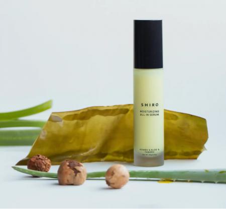 ワンステップでハリ・艶あふれる肌に！「SHIRO」初の