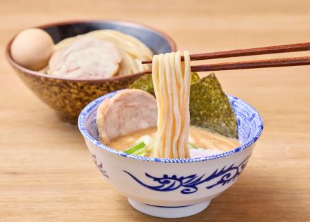 白髪ネギどっさり！次念序から「ネギチャーシューつけ