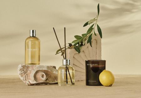 モルトンブラウン、アウトレット店舗限定で3つの特別