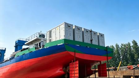 NEXTESの蓄電池中国の3,000トン級電動貨物船に搭載