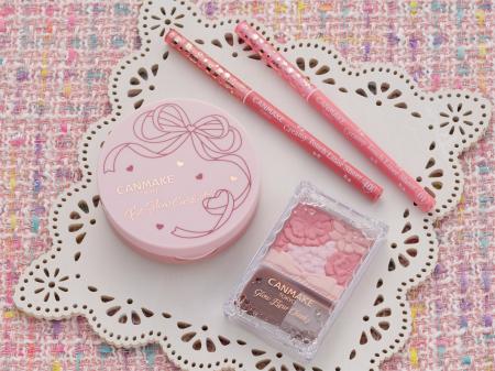 【キャンメイク】「グロウフルールチークス」からふん
