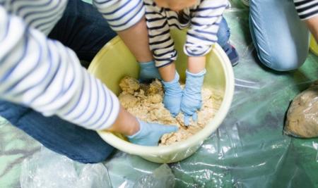 120年以上続く老舗味噌蔵で、自分だけの「手前味噌」 120年以上続く老舗味噌蔵で、自分だけの「手前味噌」