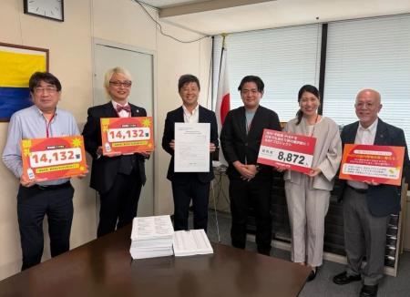 HIV 予防薬PrEP を「当たり前の選択肢」に HIV 予防薬PrEP を「当たり前の選択肢」に