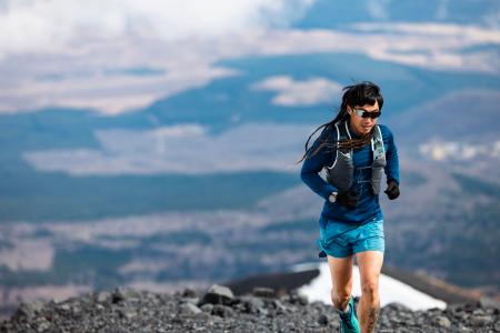 世界を旅しながら走り続ける南圭介が、パタゴニア・ト