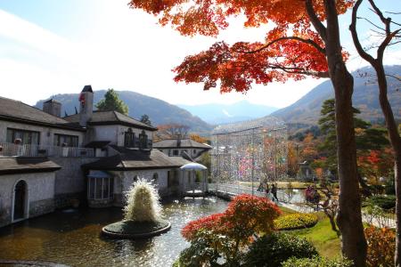 【箱根ガラスの森美術館】錦秋の箱根を五感で堪能！3