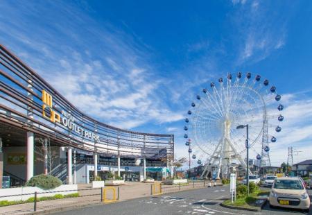 開業から18年 地域とともに歩むアウトレットモール 開業から18年 地域とともに歩むアウトレットモール