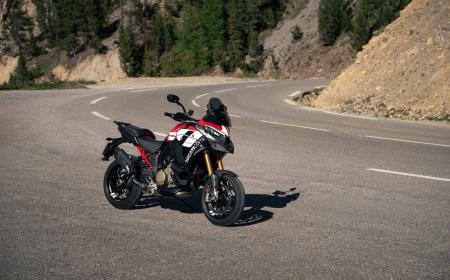 Multistrada V4 Pikes Peak 2027