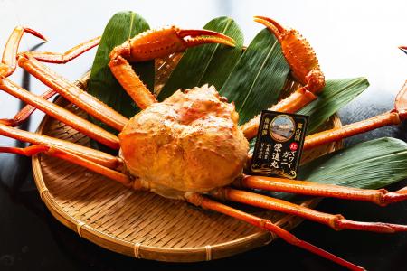 【富山・魚津】カニ籠漁発祥の地に残る漁船は3隻。は