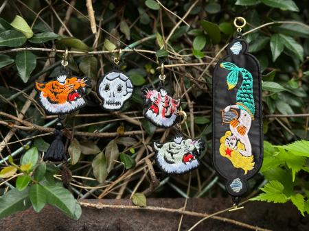 【横須賀市】スカジャン柄刺繍のアクセサリーを9月29 【横須賀市】スカジャン柄刺繍のアクセサリーを9月29
