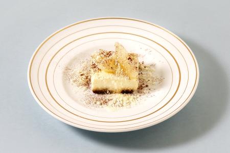 三菱一号館美術館 Cafe 1894　「フォンタネージ――イタ