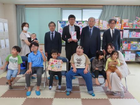 全国のおぎゃー献金が釜石の子どもたちの居場所へ　贈