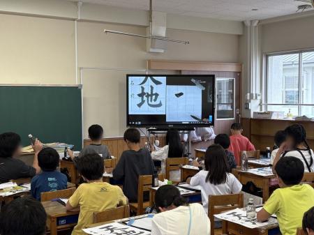 【佐賀】1人の講師が学年全体へ。しゃしゅしょ、小学5