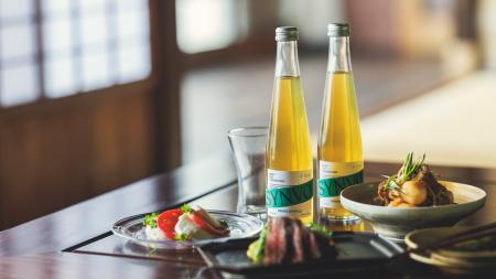 料理を引き立てるノンアル食中炭酸飲料「SYNVOL」Kick