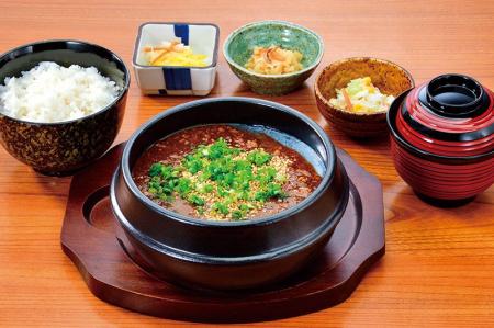 【いっちょう】とろとろ絹のような“新感覚”麻婆豆腐！