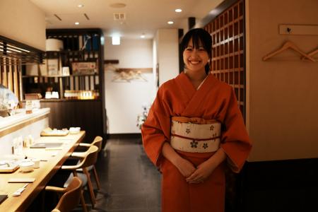 夜は連日満席の福岡・水炊き専門店「博多水炊きhiro」