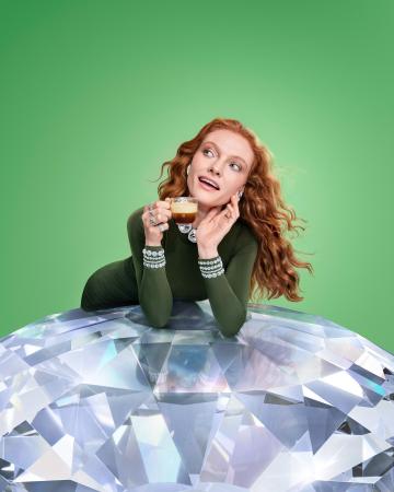 ネスプレッソとSwarovskiが誘う、卓越したコーヒー体