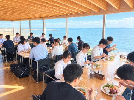 【2028卒生向け】山口県の企業をバスで巡る！富士商グ
