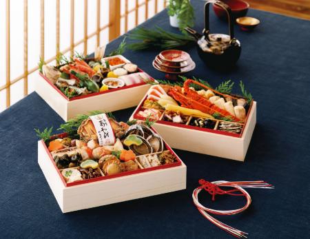 おせち料理は、神饌に由来する。伊勢神宮外宮前utf-8